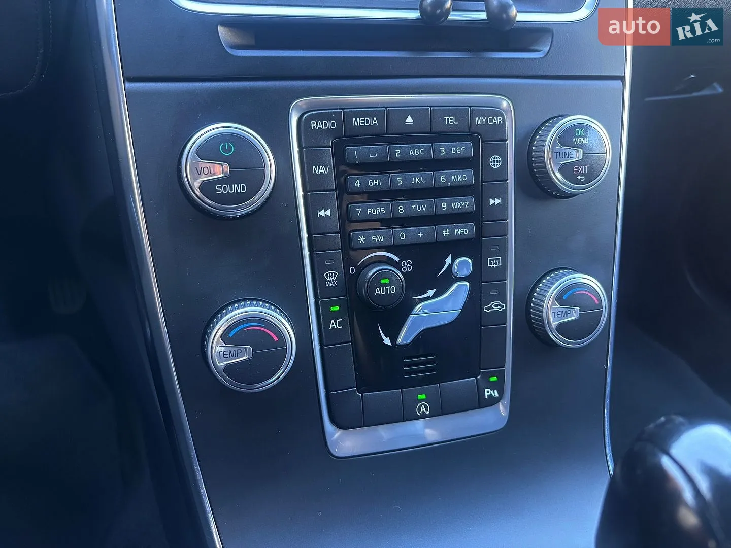 2015 Volvo V60 - мініатюра 173