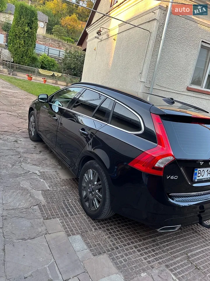2015 Volvo V60 - мініатюра 26