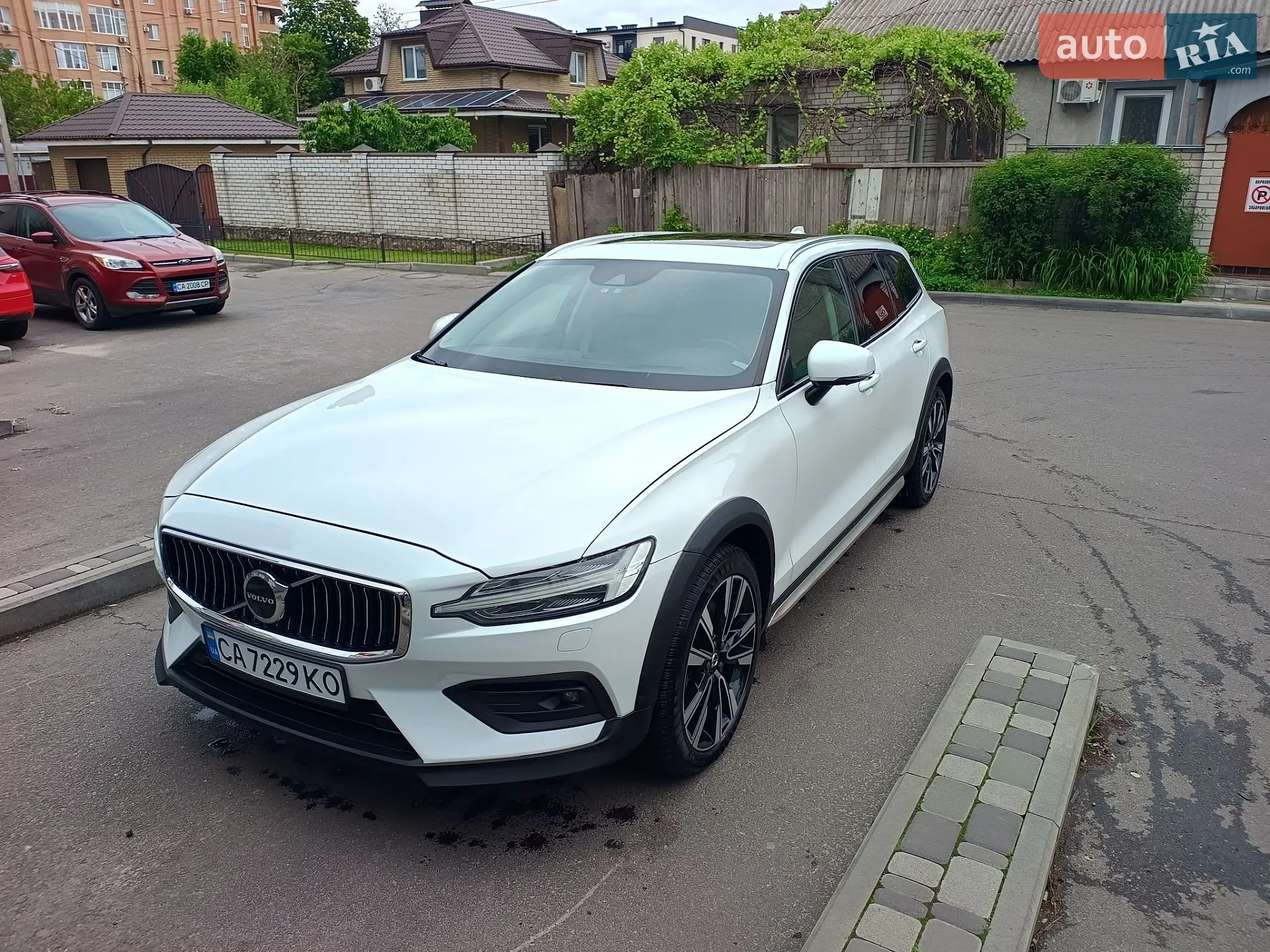 2019 Volvo V60 - мініатюра 3
