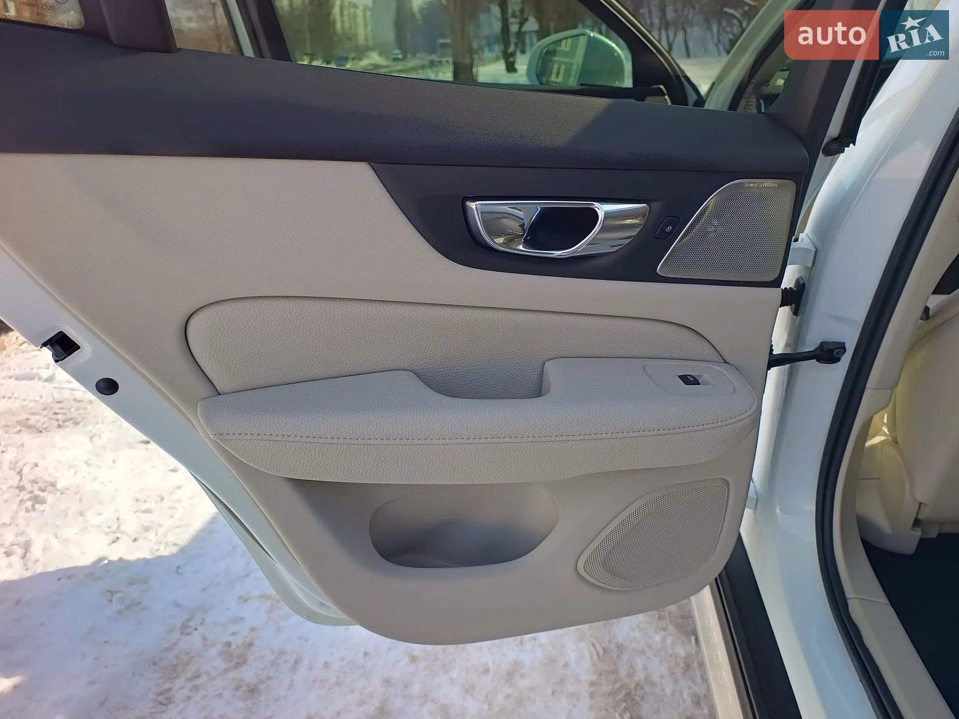 2019 Volvo V60 - мініатюра 25