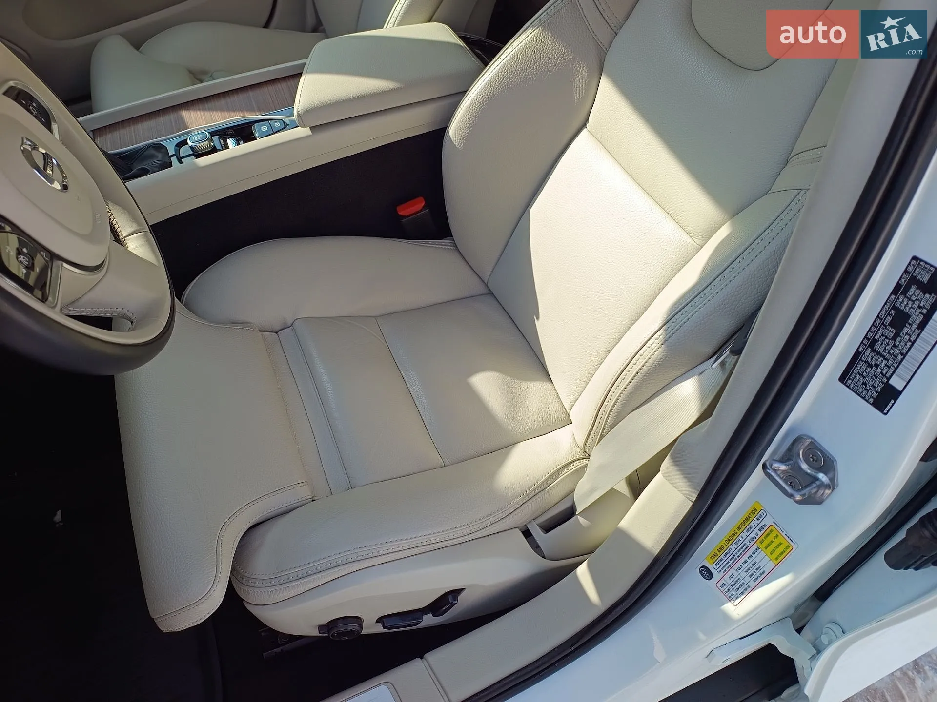 2019 Volvo V60 - мініатюра 26