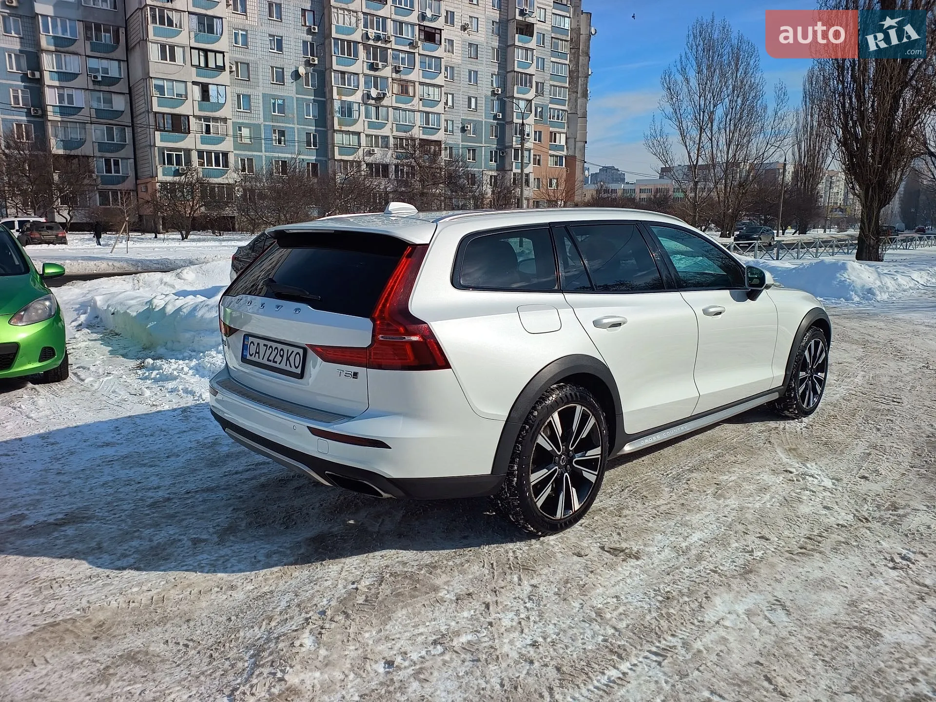 2019 Volvo V60 - мініатюра 43