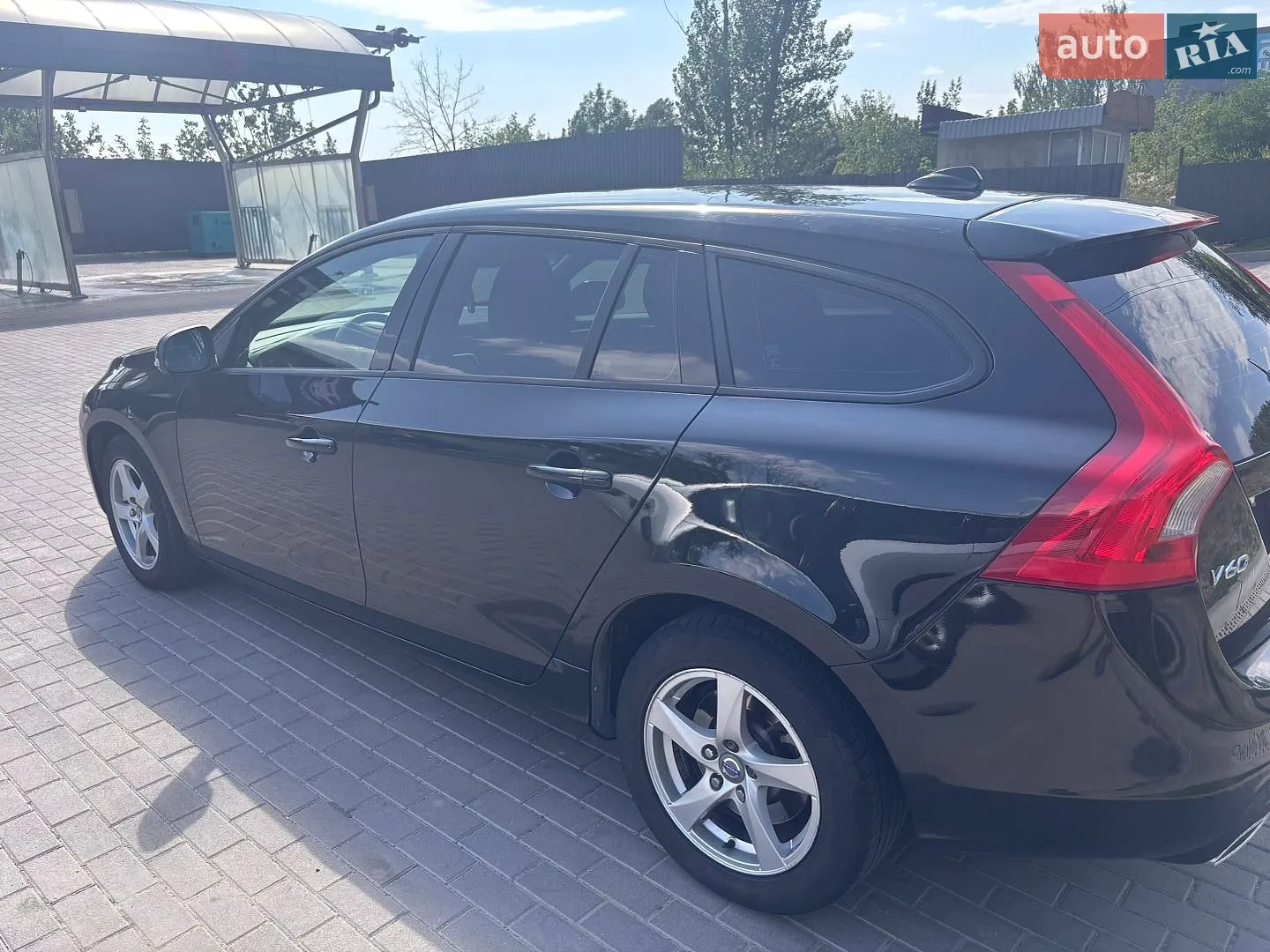 2015 Volvo V60 - мініатюра 6