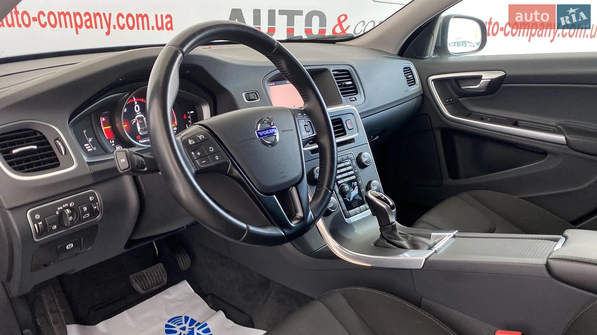 2018 Volvo V60 - мініатюра 5