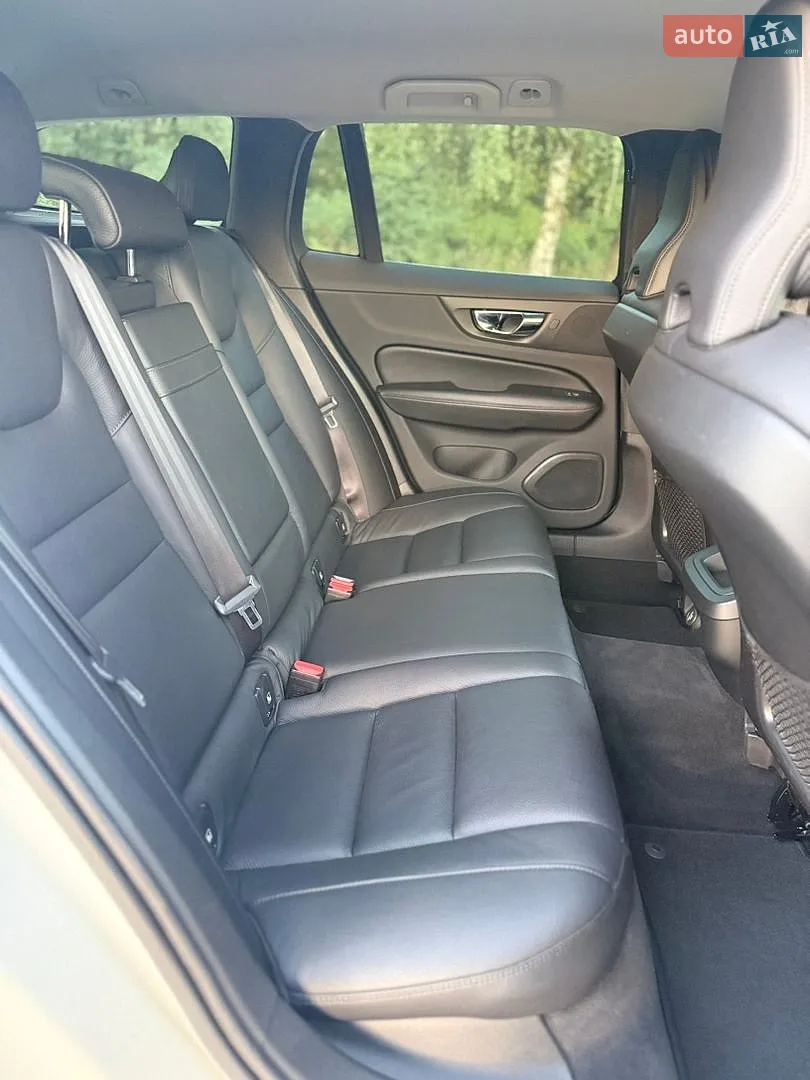 2019 Volvo V60 - мініатюра 49