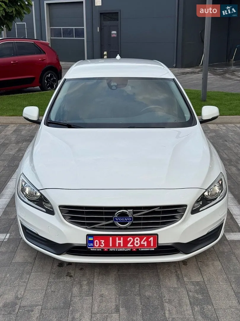 2015 Volvo V60 - мініатюра 8