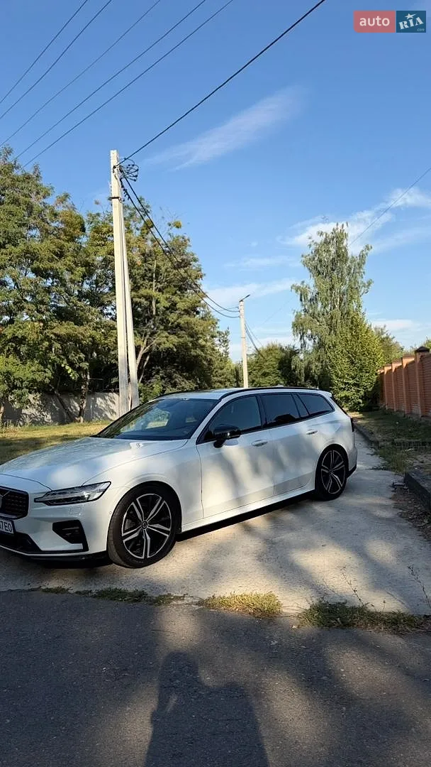 2019 Volvo V60 - мініатюра 3
