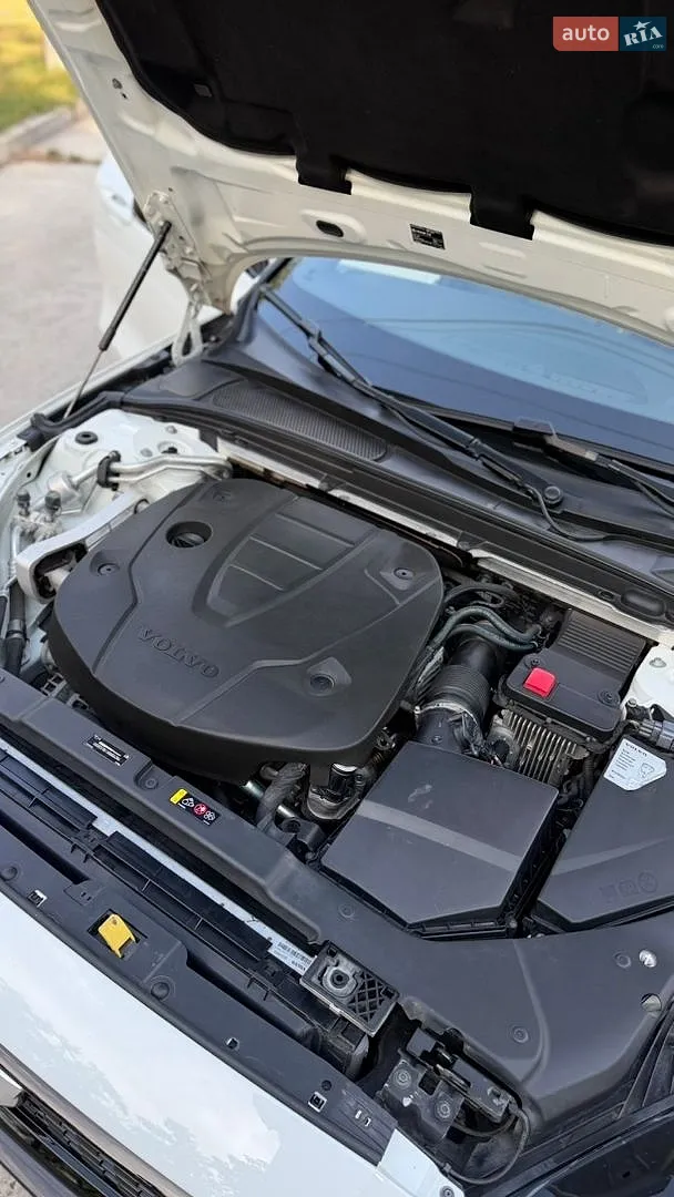 2019 Volvo V60 - мініатюра 39