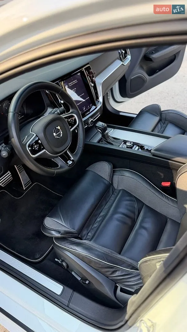 2019 Volvo V60 - мініатюра 40