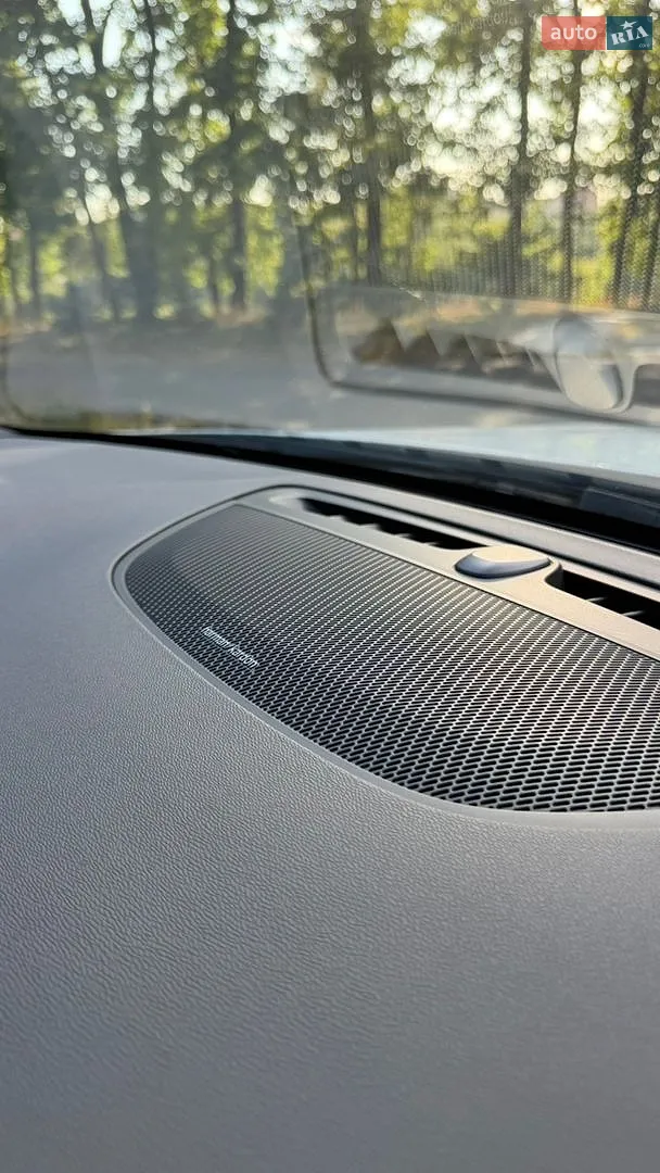2019 Volvo V60 - мініатюра 58