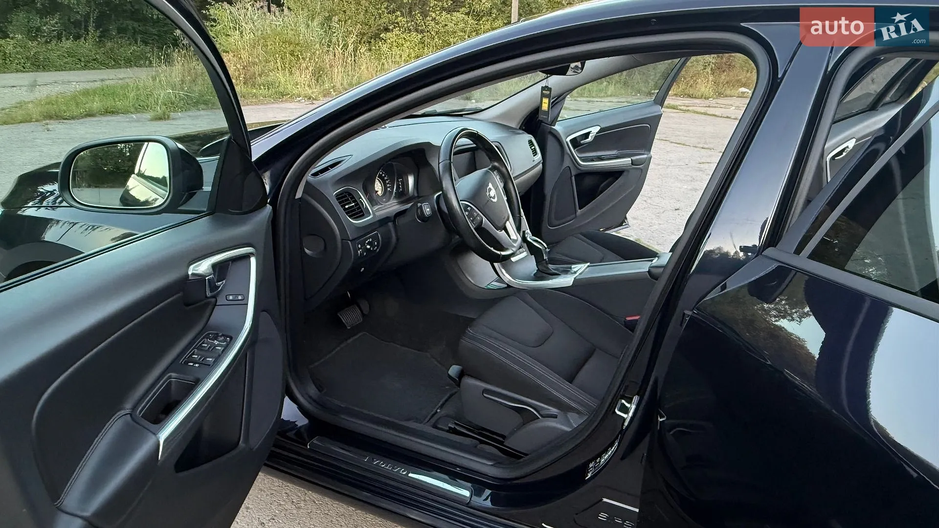 2016 Volvo V60 - мініатюра 61