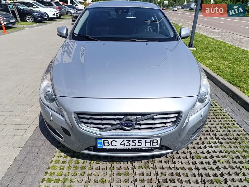 Volvo V60