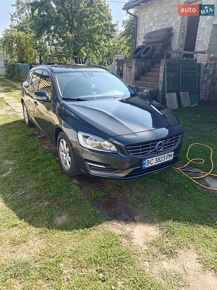 Volvo V60 2014