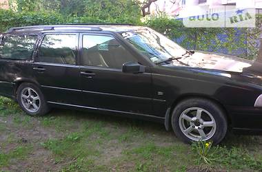 Универсал Volvo V70 2000 в Львове
