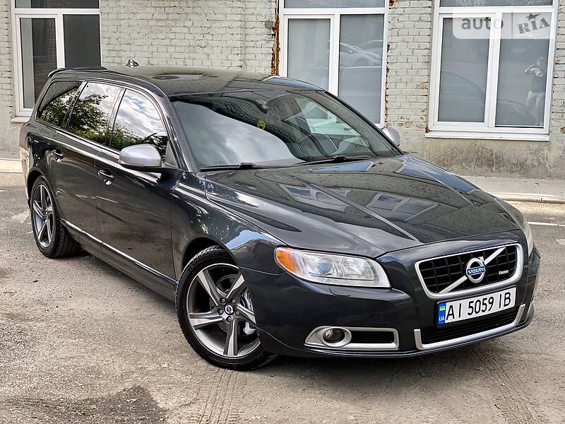 Универсал Volvo V70 2013 в 