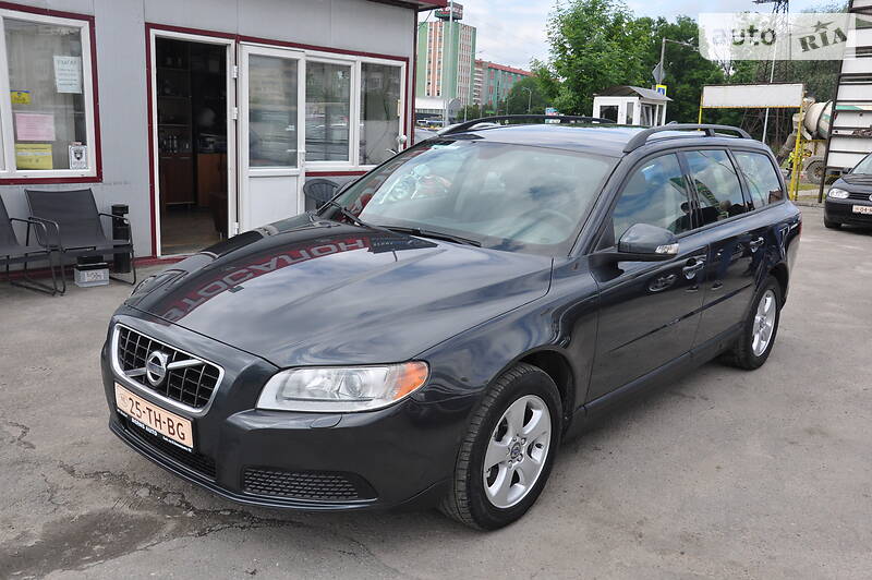 Універсал Volvo V70 2010 в Львові