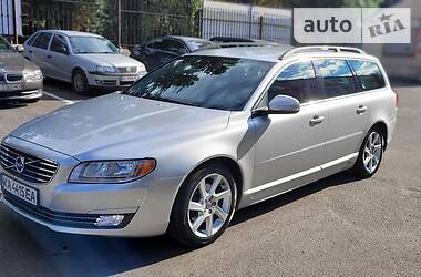 Универсал Volvo V70 2014 в Киеве