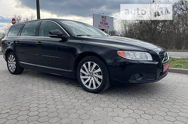 Універсал Volvo V70 2011 в Луцьку