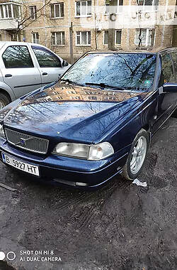 Універсал Volvo V70 2000 в Києві