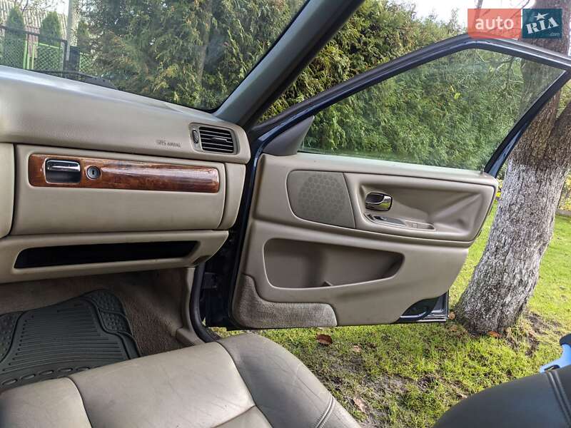 Универсал Volvo V70 1999 в Жовкве