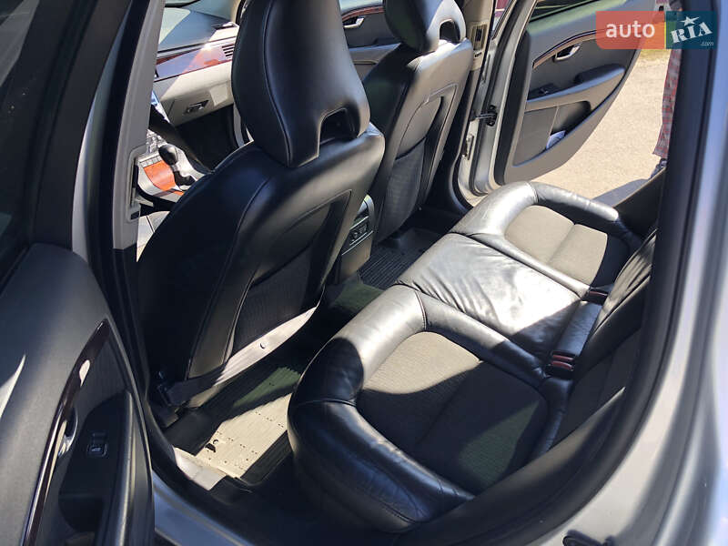 Универсал Volvo V70 2007 в Львове фото 30 Универсал Volvo V70 2007 в Львове