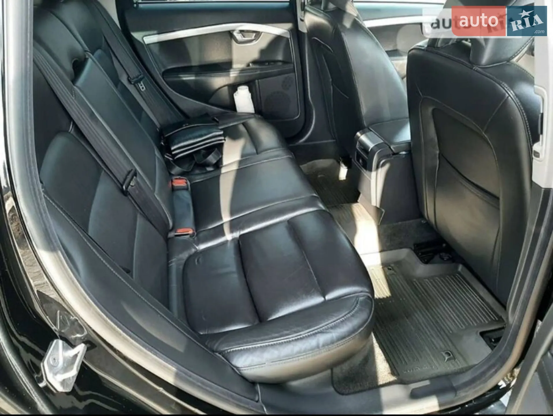 2015 Volvo V70 - мініатюра 9