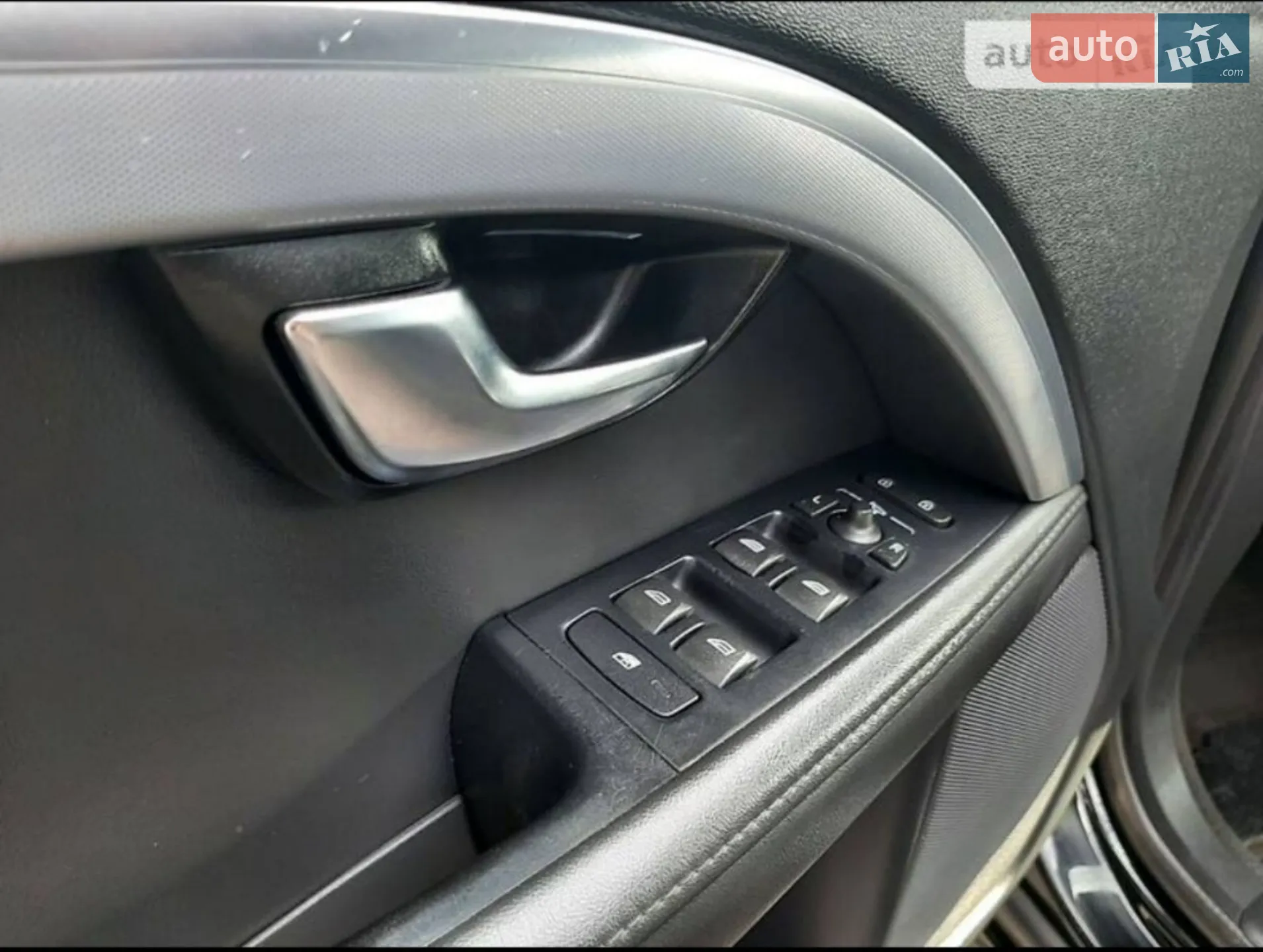 2015 Volvo V70 - мініатюра 12