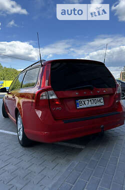 Универсал Volvo V70 2012 в Хмельницком