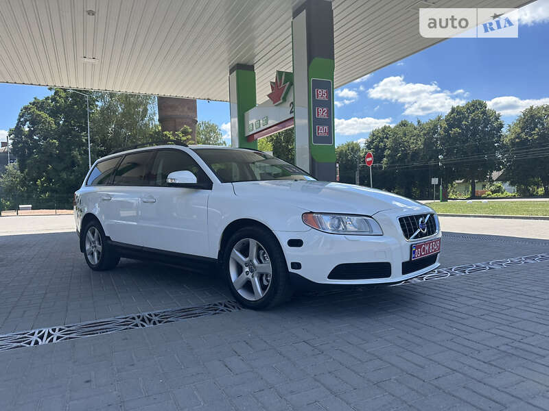 Универсал Volvo V70 2010 в Житомире