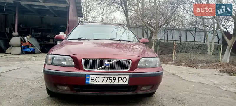 Volvo V70 2001