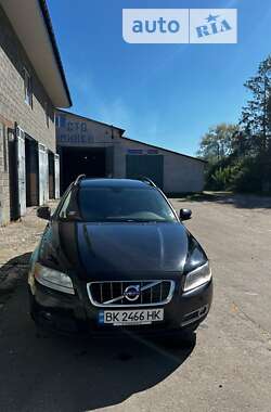 Універсал Volvo V70 2009 в Рівному