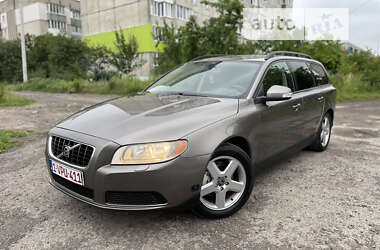 Універсал Volvo V70 2010 в Рівному