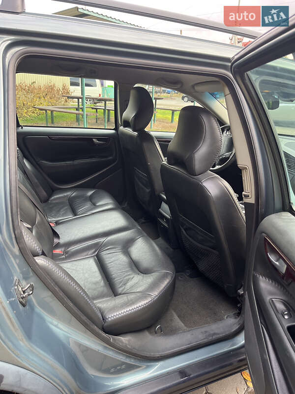 Универсал Volvo V70 2004 в Хмельницком