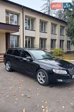Универсал Volvo V70 2015 в 
