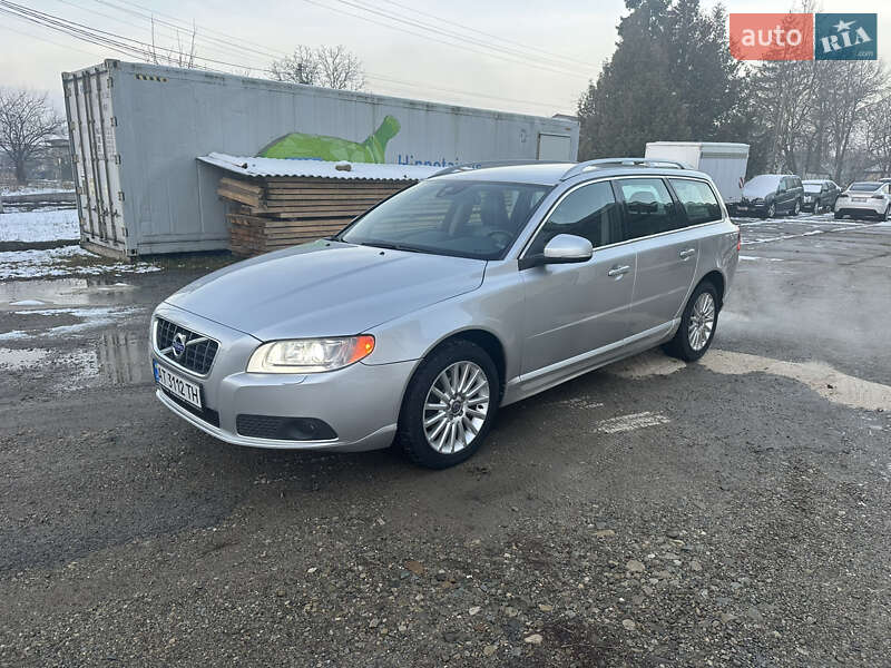 Volvo V70 2012
