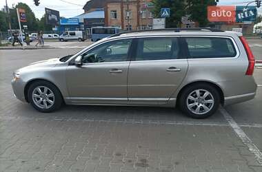 Универсал Volvo V70 2011 в 