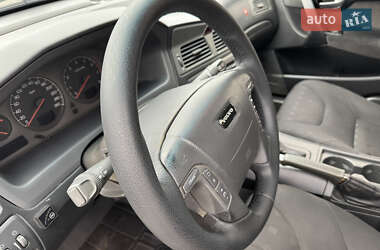 Универсал Volvo V70 2002 в 