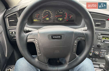 Универсал Volvo V70 2002 в 