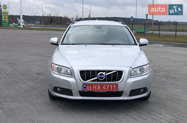 Універсал Volvo V70 2010 в Радивиліві