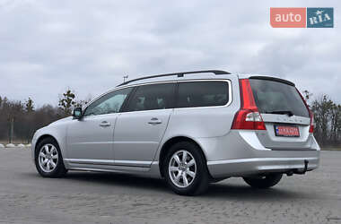 Універсал Volvo V70 2010 в Радивиліві