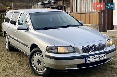 Універсал Volvo V70 2000 в Новояворівську