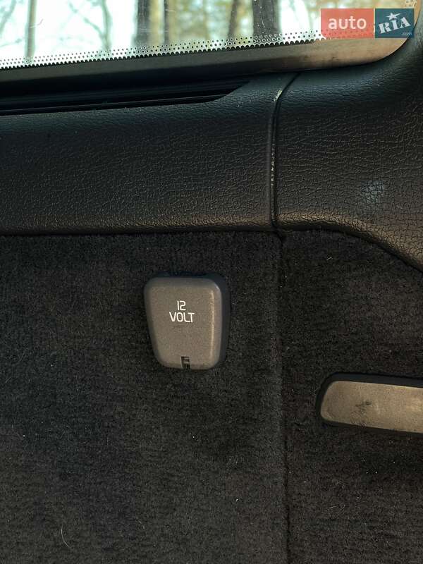 Универсал Volvo V70 2001 в Киеве фото 24 Универсал Volvo V70 2001 в Киеве