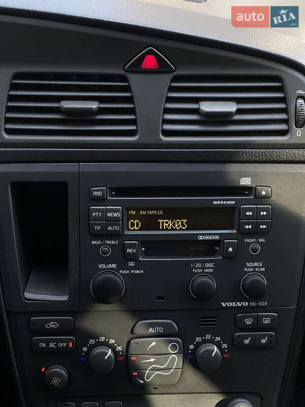 Универсал Volvo V70 2001 в Киеве фото 26 Универсал Volvo V70 2001 в Киеве