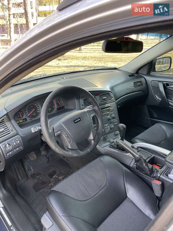 Универсал Volvo V70 2001 в Киеве фото 15 Универсал Volvo V70 2001 в Киеве