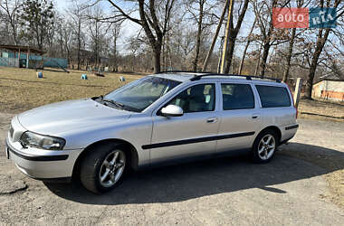 Універсал Volvo V70 2001 в Мізочі