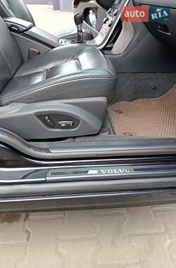 Универсал Volvo V70 2010 в 