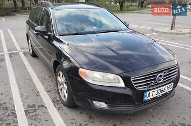 Універсал Volvo V70 2014 в Надвірній
