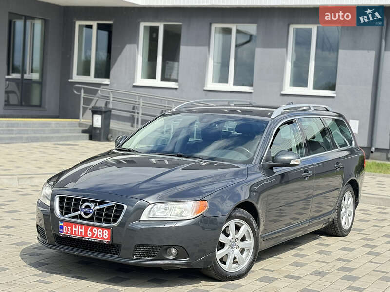 Volvo V70 2010
