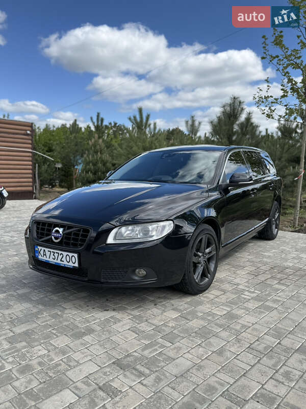 Універсал Volvo V70 2013 в 