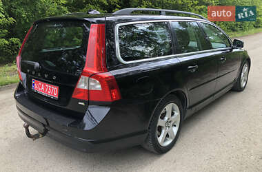 Универсал Volvo V70 2010 в 